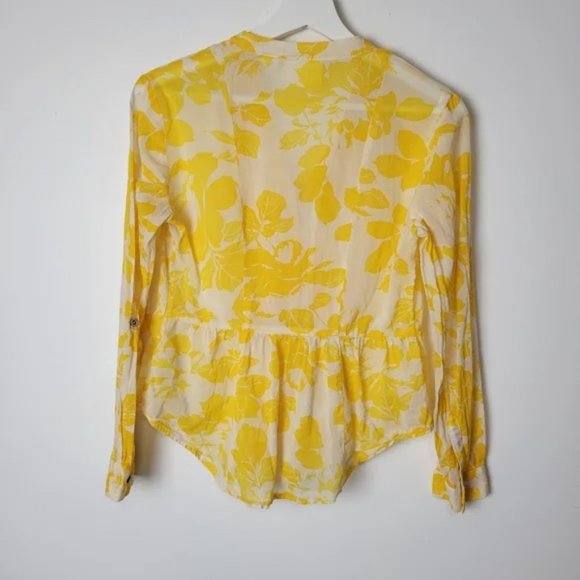 Anthropologie Maeve Yellow Floral Pintuck Peplum Blouse Size 2 - Picture 2 of 5